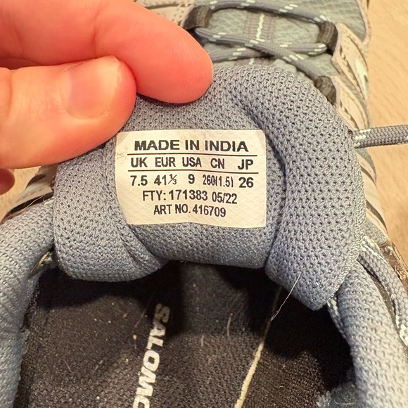 Salomon Women's Shoes - Picture 2 of 2